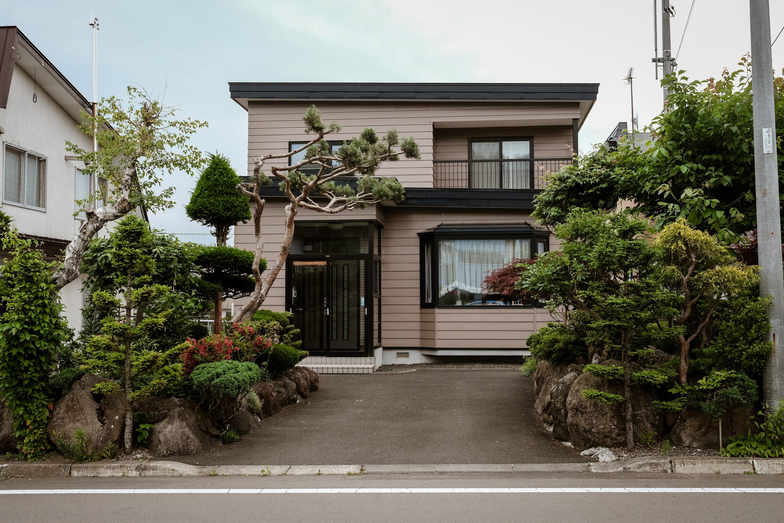 Exterior de una casa estilo japonés